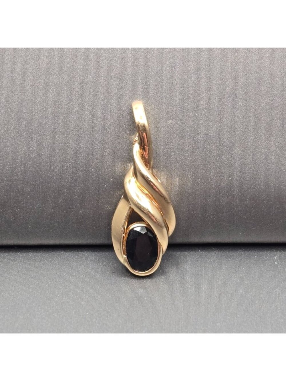 14k Yellow Gold Natural Blue Sapphire Pendant 1" Bezel Set Oval Gemstone 3.12g - Picture 7 of 16